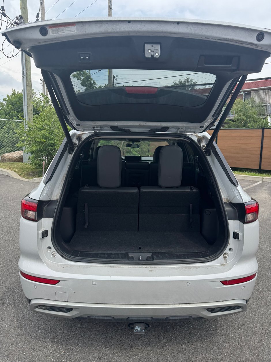2022 Mitsubishi Outlander SE-6