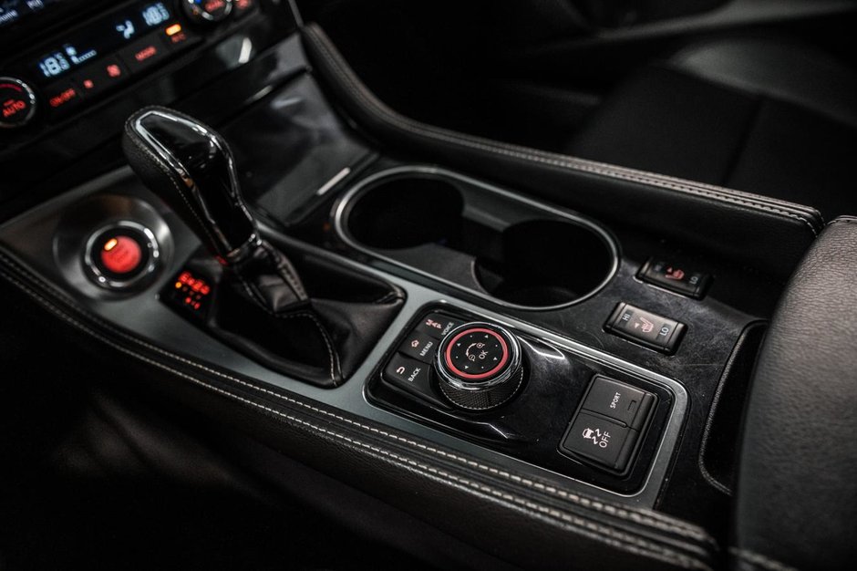 Nissan Maxima SL 2023-22