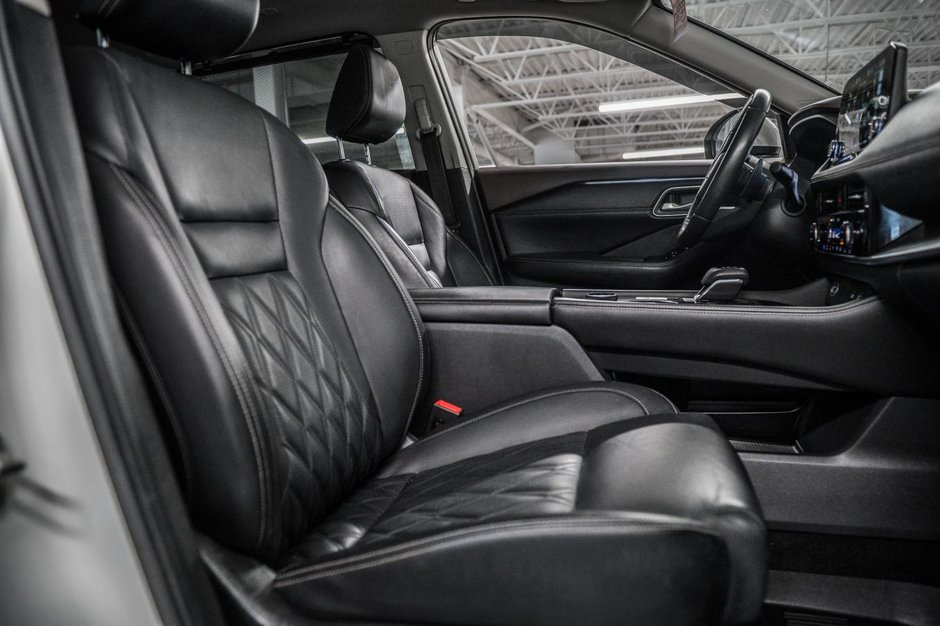 Nissan Rogue Platinum 2021-32