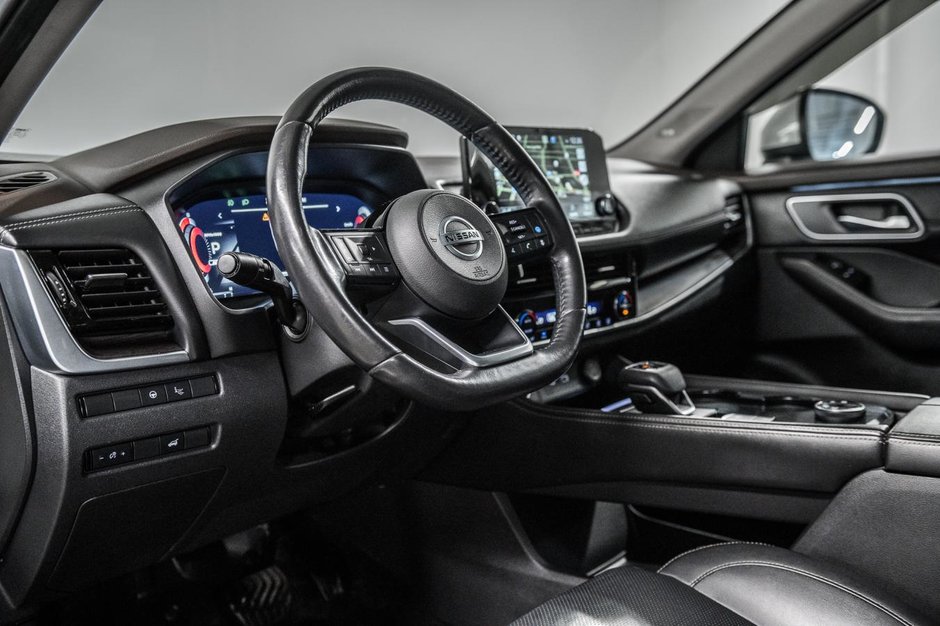 Nissan Rogue Platinum 2021-13