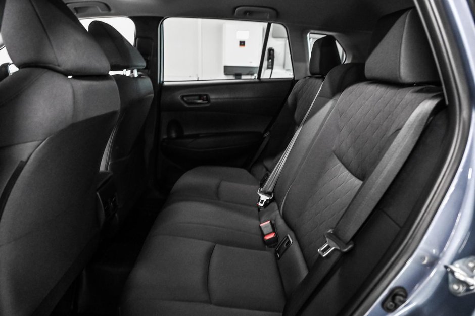 Toyota Corolla Cross LE 2022-19