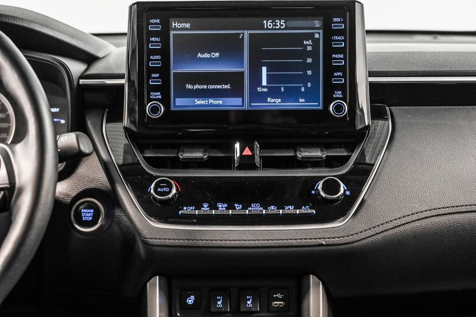 Toyota Corolla Cross LE 2022-22