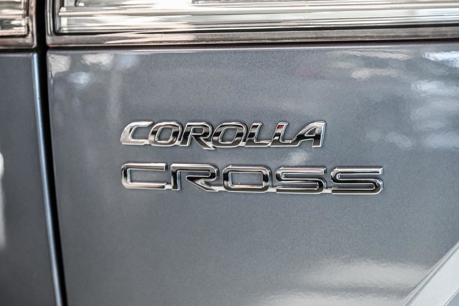 Toyota Corolla Cross LE 2023-7