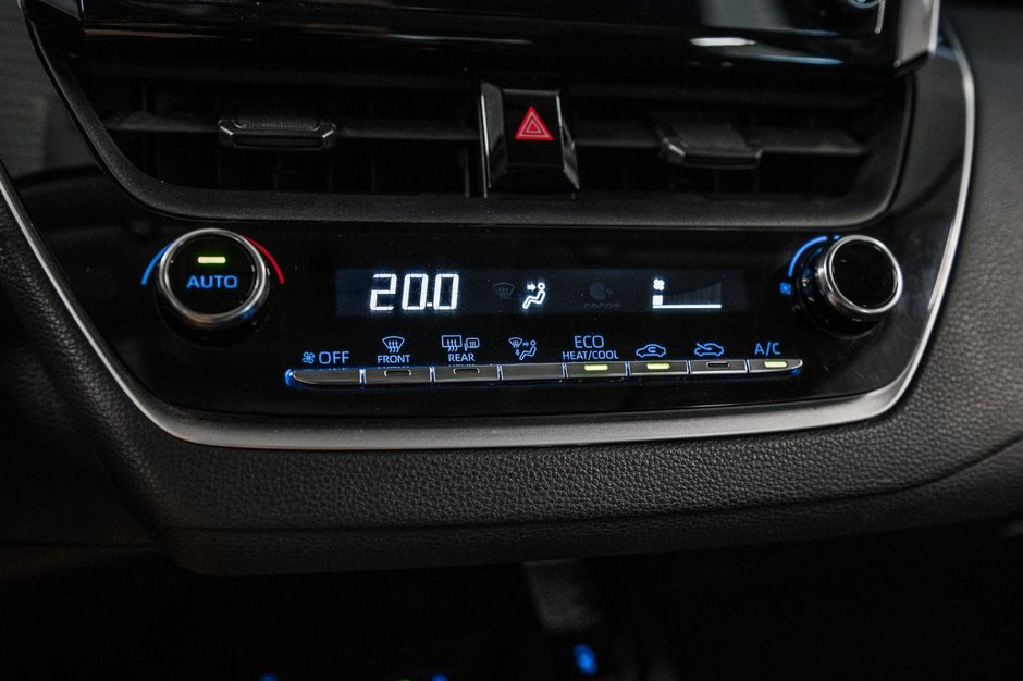 Toyota Corolla LE 2021-20