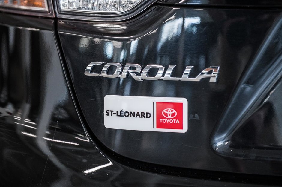 Toyota Corolla LE 2021-8