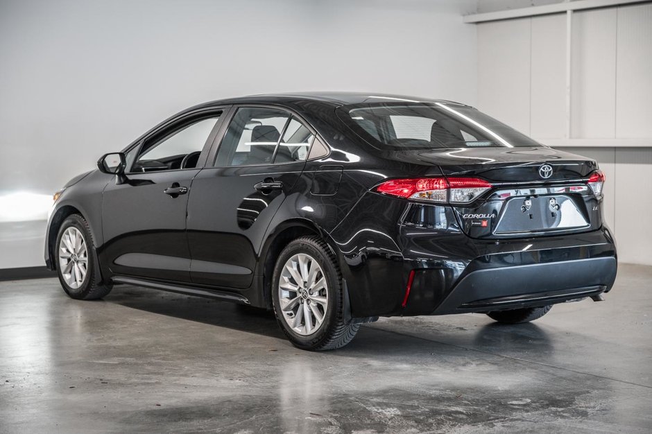 Toyota Corolla LE 2022-5