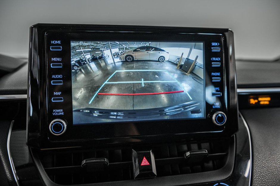 Toyota Corolla LE 2022-19