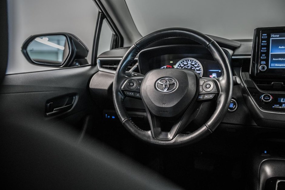 Toyota Corolla LE 2022-26