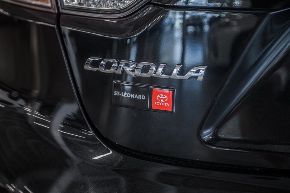 Toyota Corolla LE 2022-8