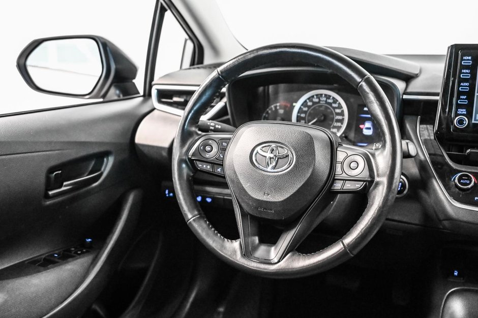 Toyota Corolla LE 2022-21