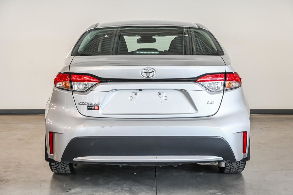 Toyota Corolla LE 2022-5
