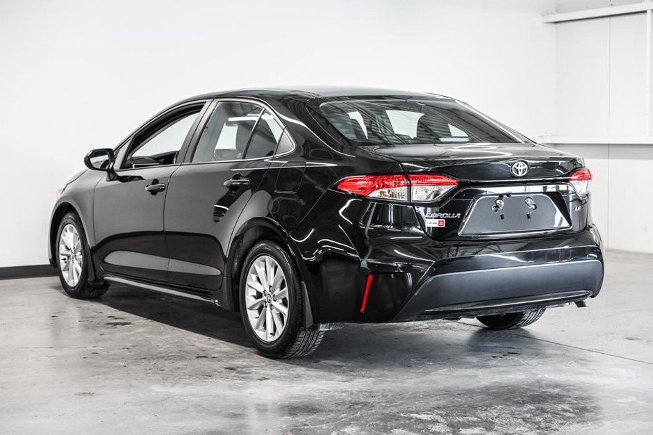 2022 Toyota Corolla LE-4