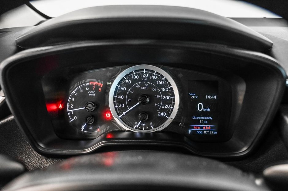 2022 Toyota Corolla LE-12