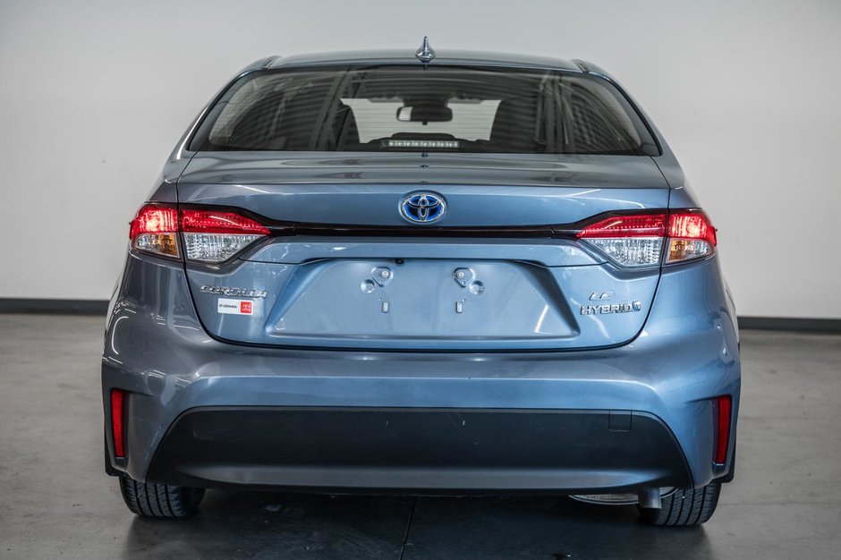Toyota Corolla Hybrid LE 2023-6