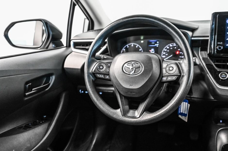 Toyota Corolla LE 2023-18