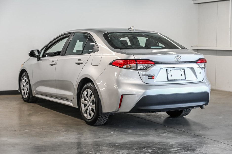 Toyota Corolla LE 2023-3