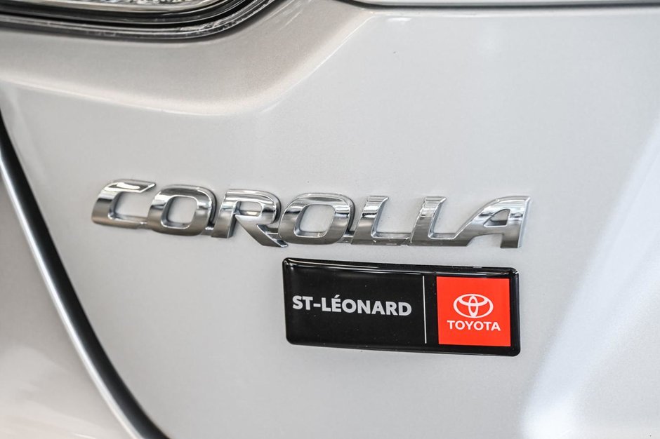 Toyota Corolla LE 2023-6