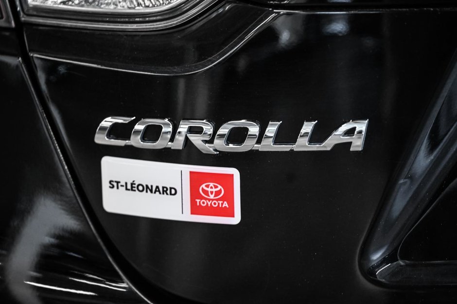 2023 Toyota Corolla LE-6