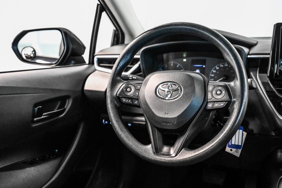 2023 Toyota Corolla LE-20