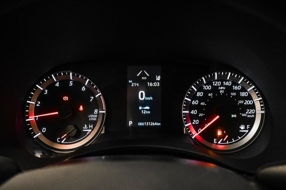 Toyota Highlander LE 2020-15