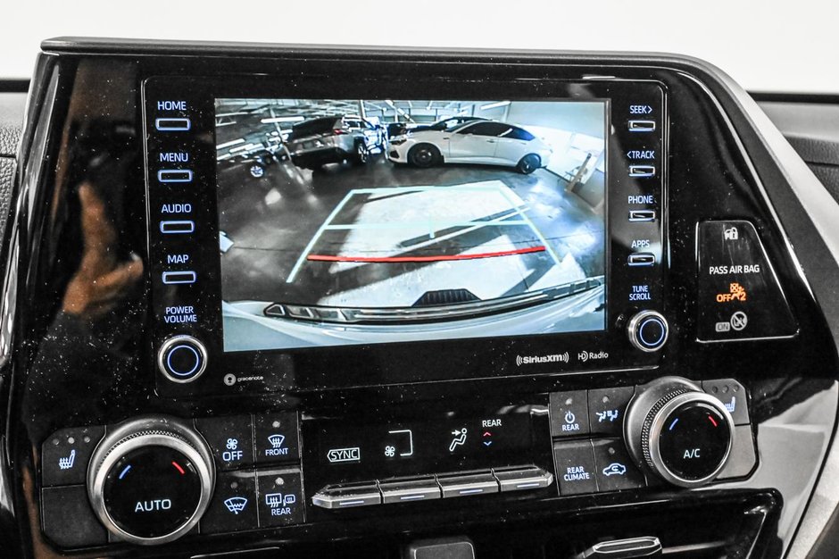 Toyota Highlander LE 2020-23