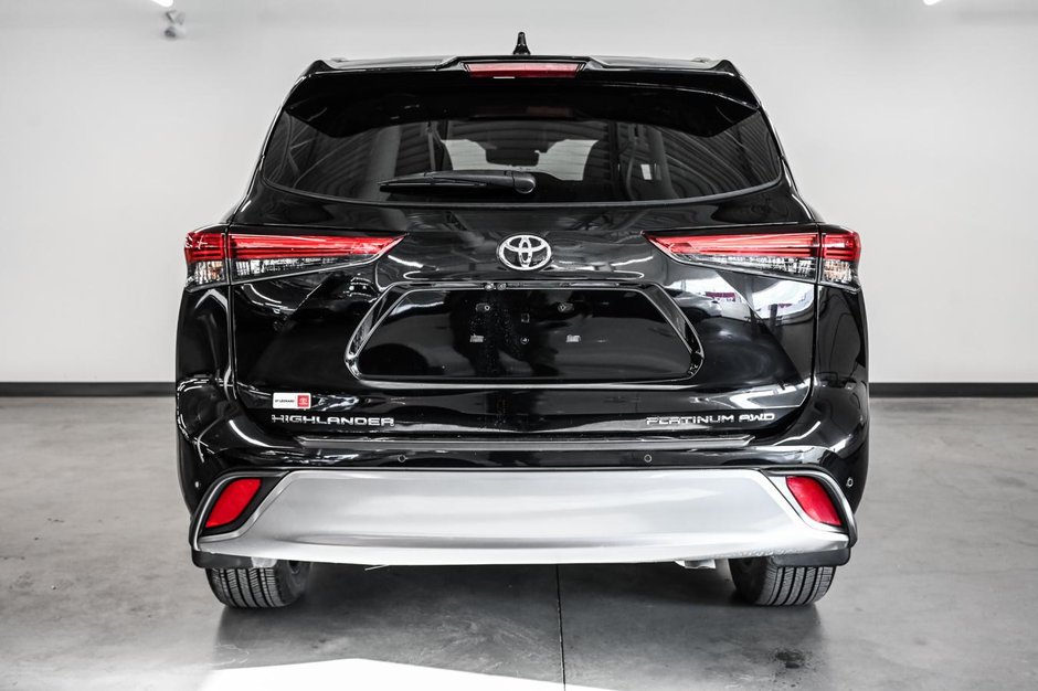 Toyota Highlander Limited 2023-5