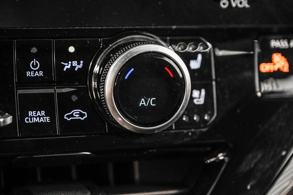 Toyota Highlander Limited 2023-27