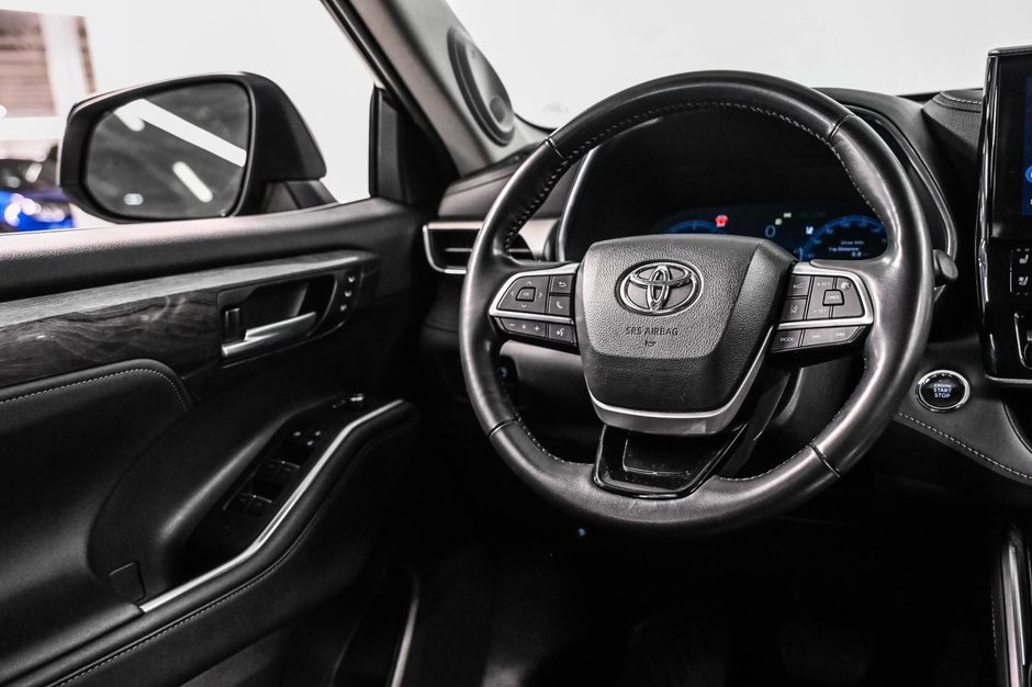 Toyota Highlander Limited 2023-34