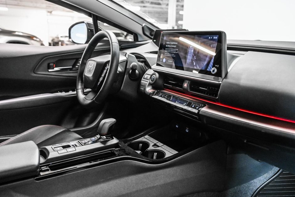 Toyota Prius Prime XSE Premium 2024-28