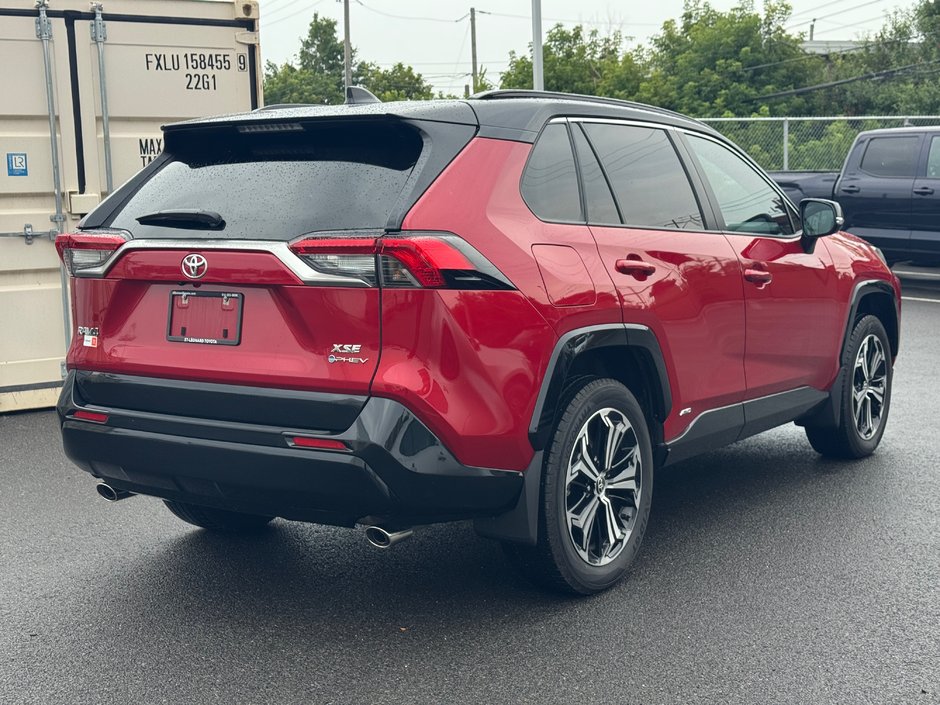 2025 Toyota RAV4 Plug-In Hybrid XSE-4