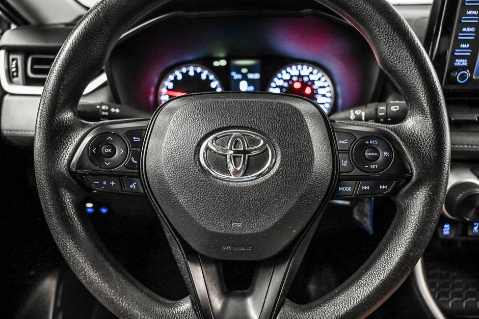 2022 Toyota RAV4 LE-9