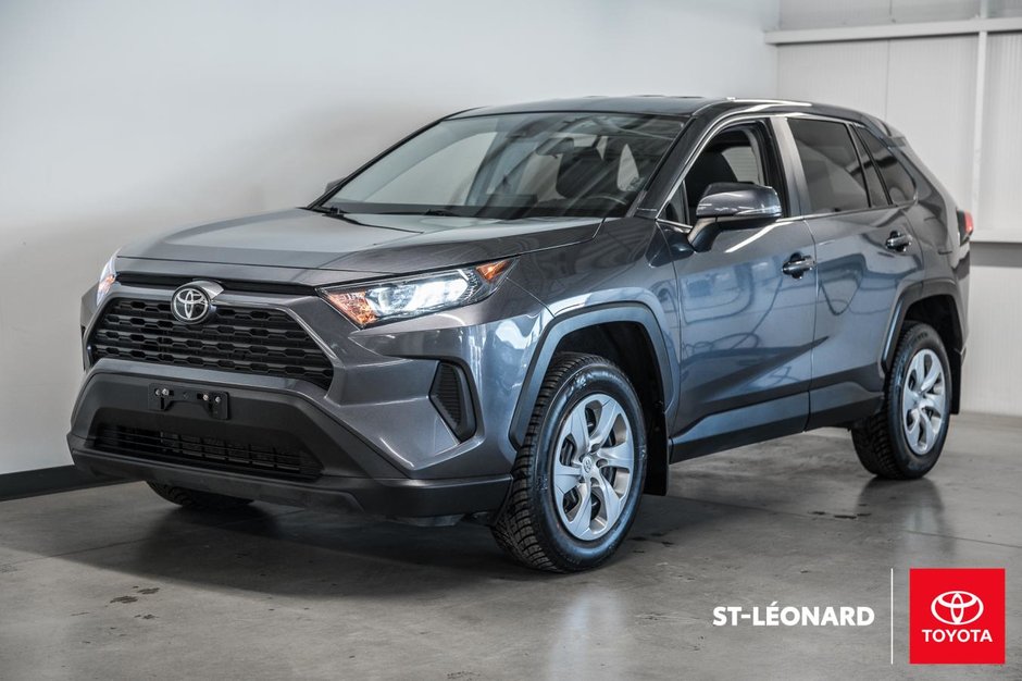 Toyota RAV4 LE 2023-0
