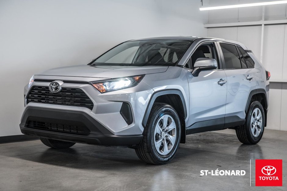 Toyota RAV4 LE 2023-0