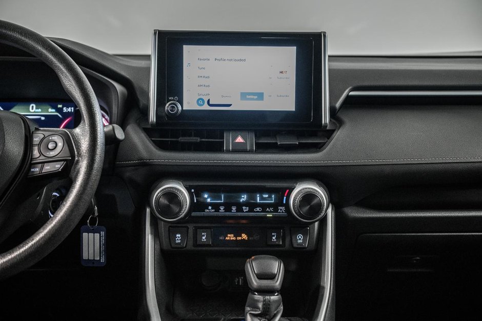 2023 Toyota RAV4 LE-26