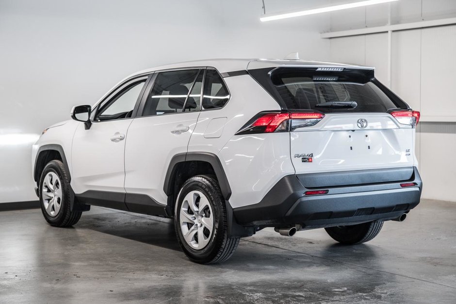 2023 Toyota RAV4 LE-5