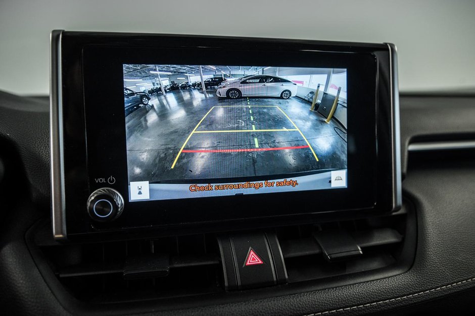 2023 Toyota RAV4 LE-18