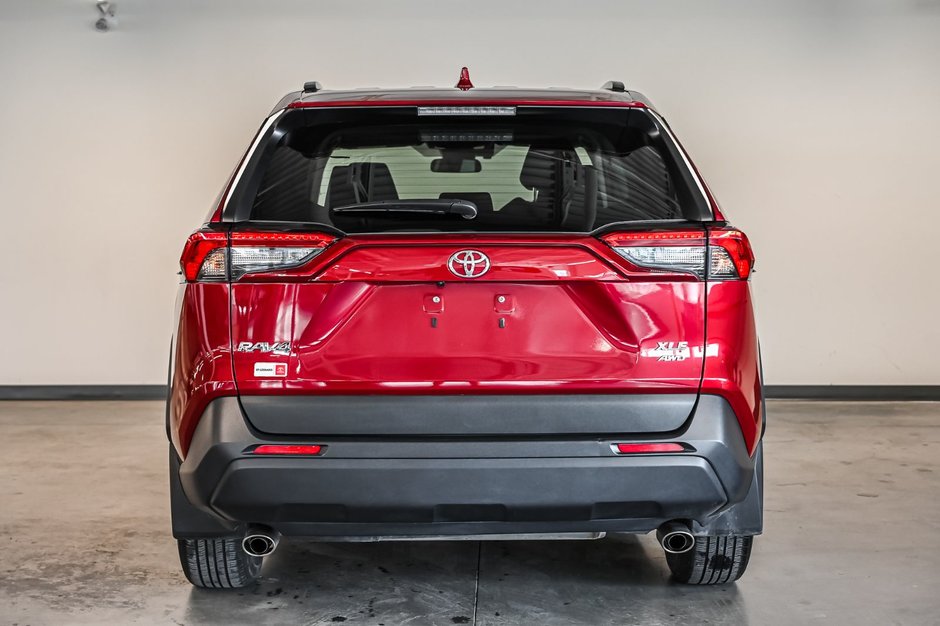 2025 Toyota RAV4 XLE-5