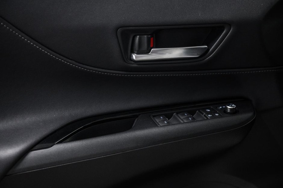 Toyota Venza LE 2024-11