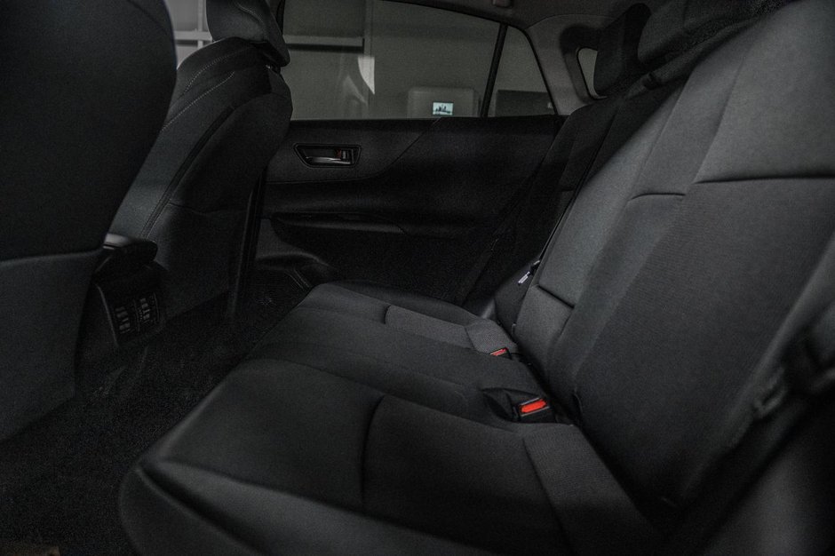 Toyota Venza LE 2024-24