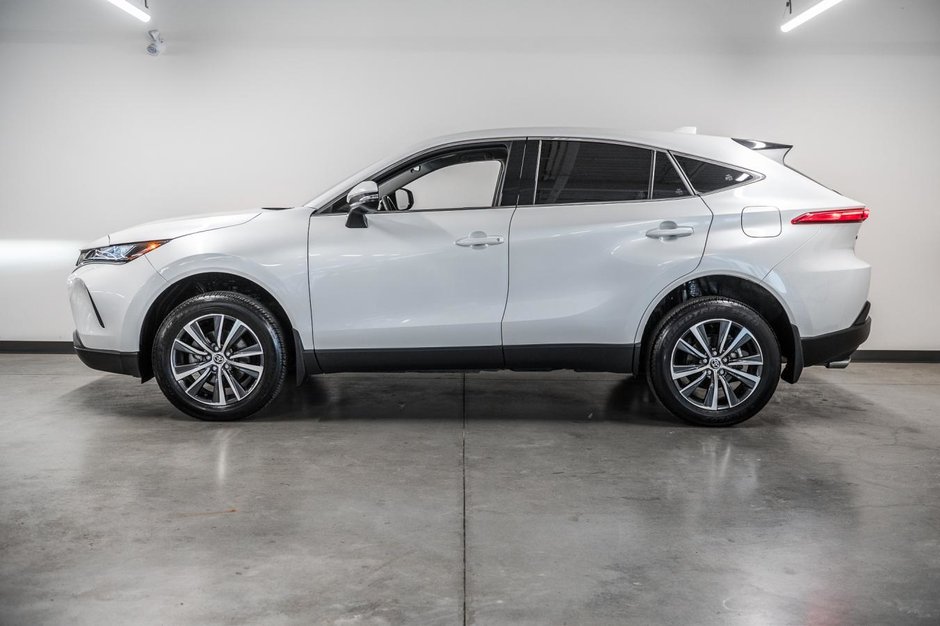 Toyota Venza LE 2024-4