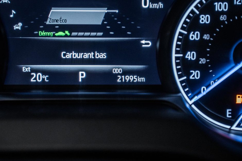 Toyota Venza LE 2024-18