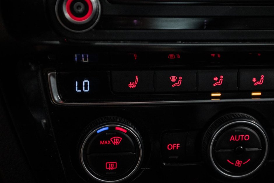 Volkswagen Jetta Sedan Highline 2016-20