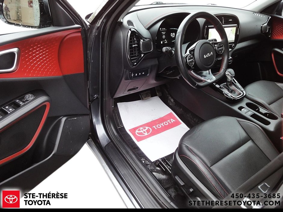 2023 Kia Soul GT-Line Limited-12