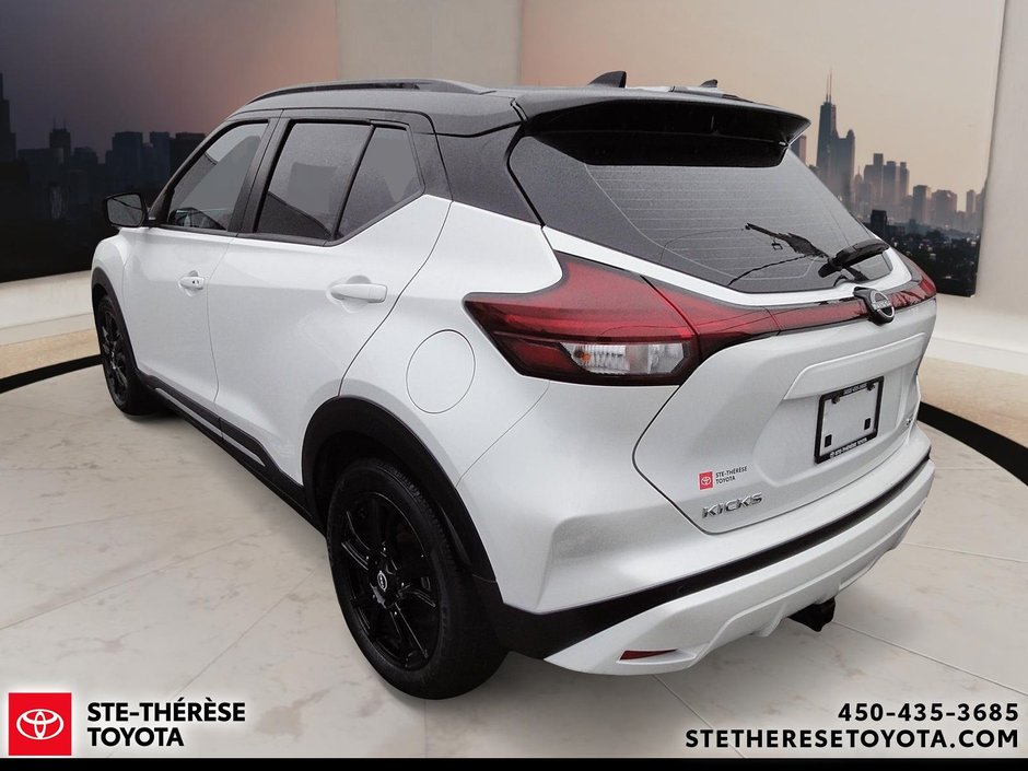 2023 Nissan Kicks SR FWD-8