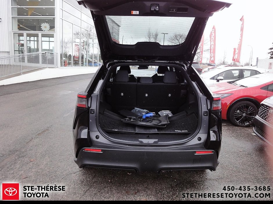 Toyota bZ4X LE 2024-7