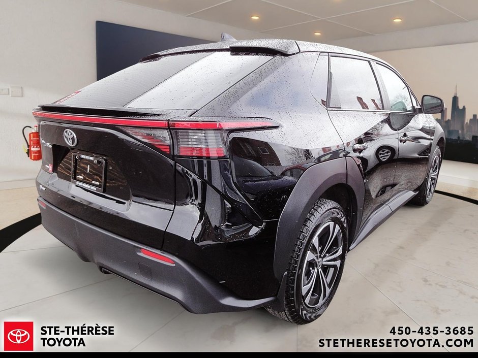 Toyota bZ4X LE 2024-4