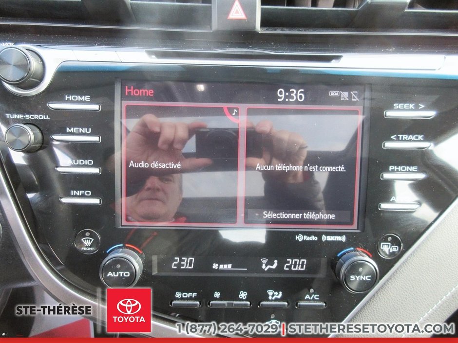 Toyota Camry XSE 2018-13