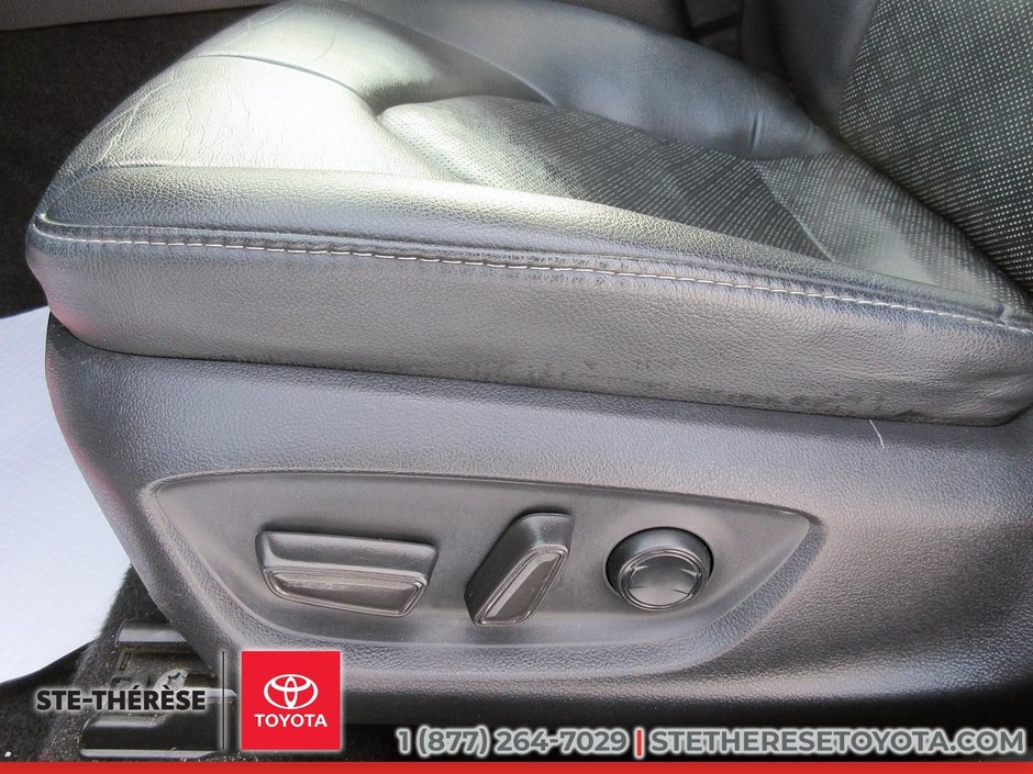 Toyota Camry XSE 2018-21