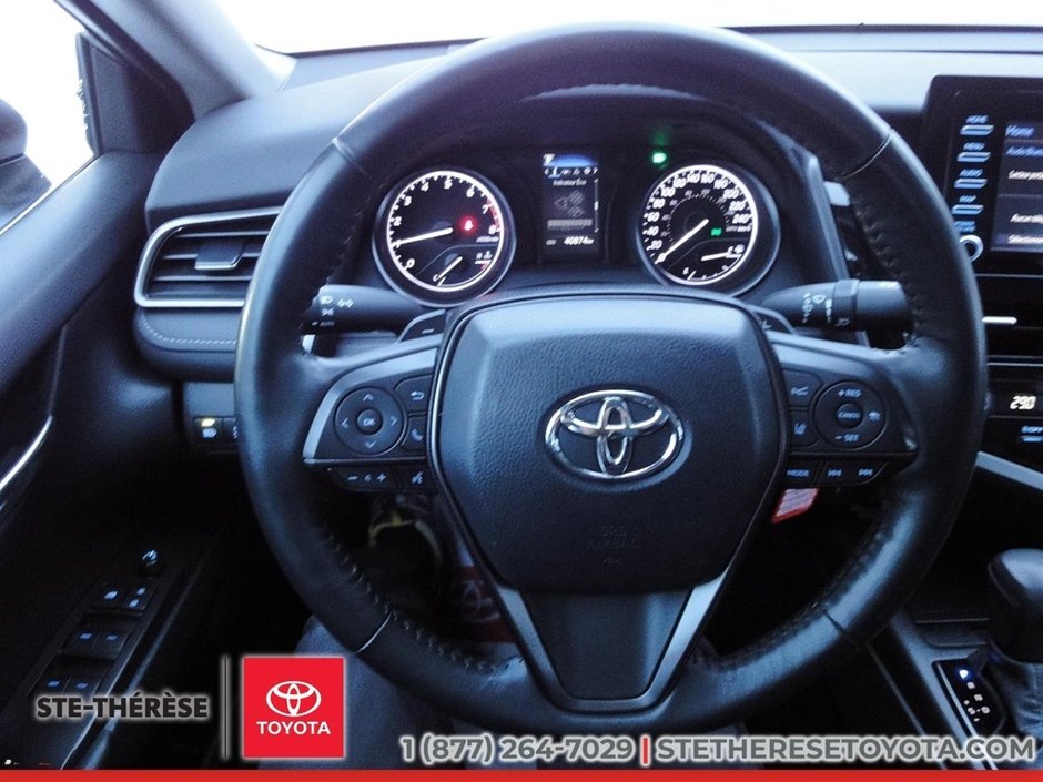 2023 Toyota Camry SE-13