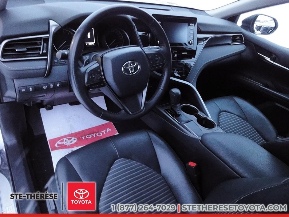 2023 Toyota Camry SE-11